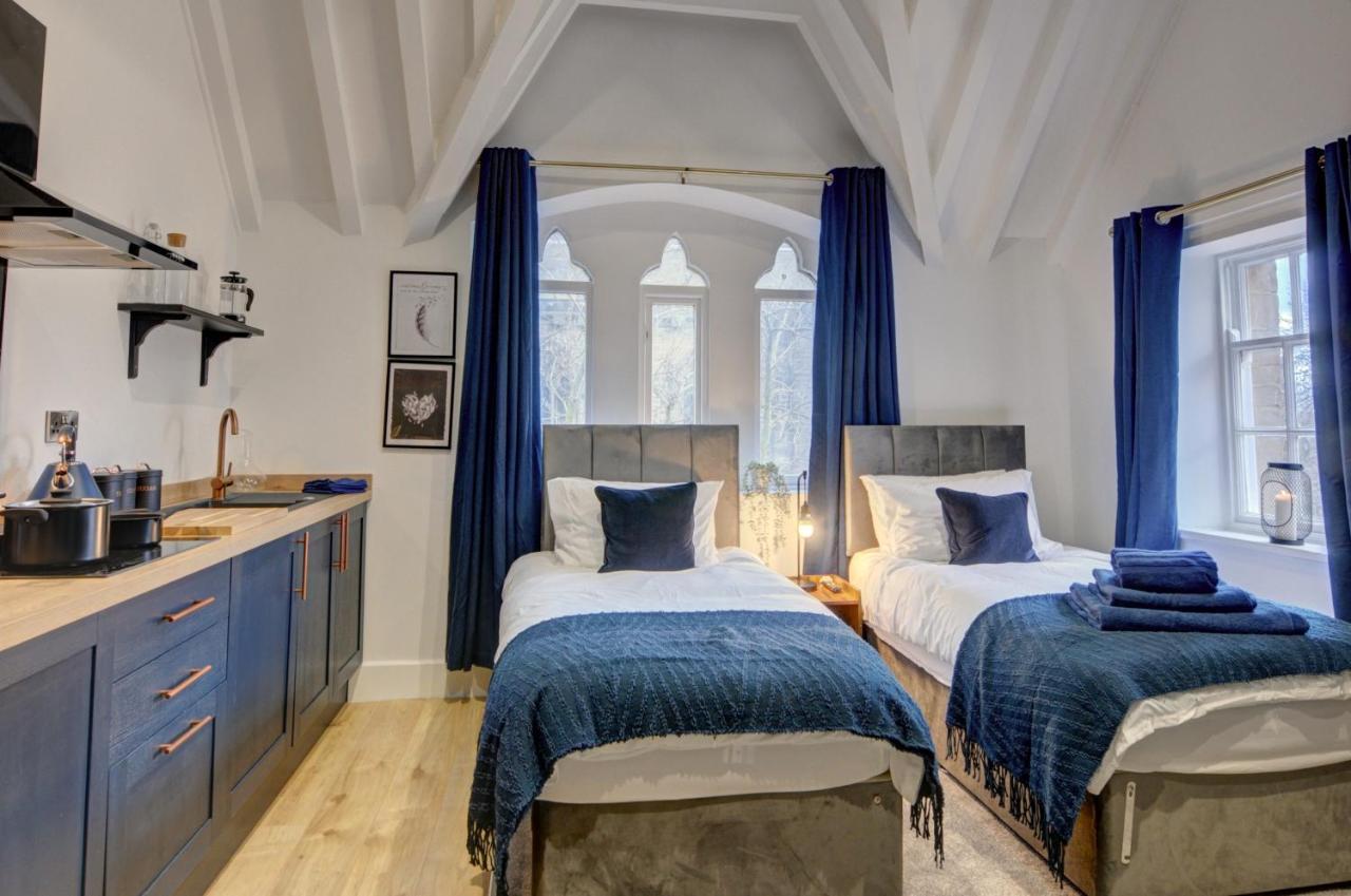 Villa The Old Vicarage - Secure Parking, Fast Wifi, Garden